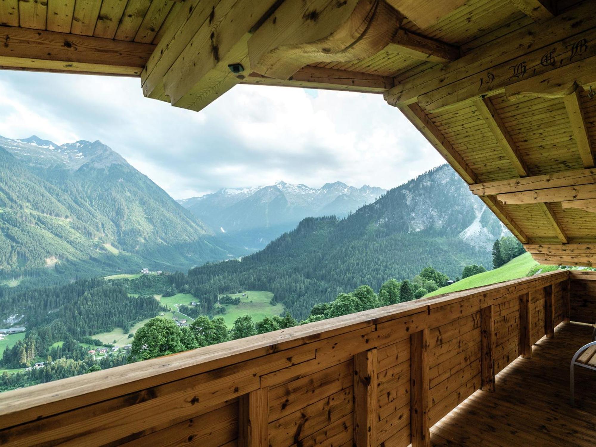 Chalet In Koenigsleiten Near Ski Area With Sauna Кьонигслайтен Екстериор снимка