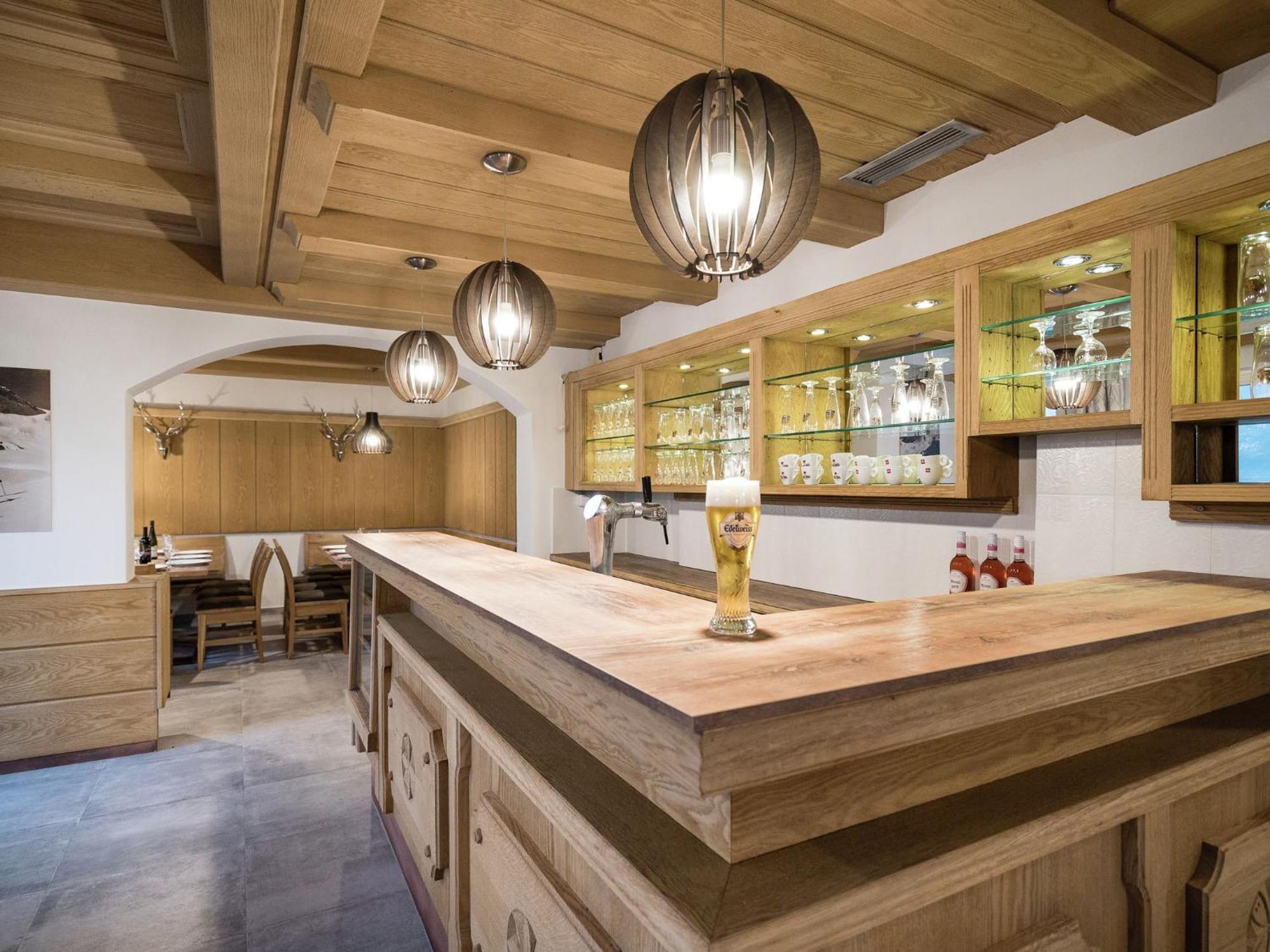 Chalet In Koenigsleiten Near Ski Area With Sauna Кьонигслайтен Екстериор снимка
