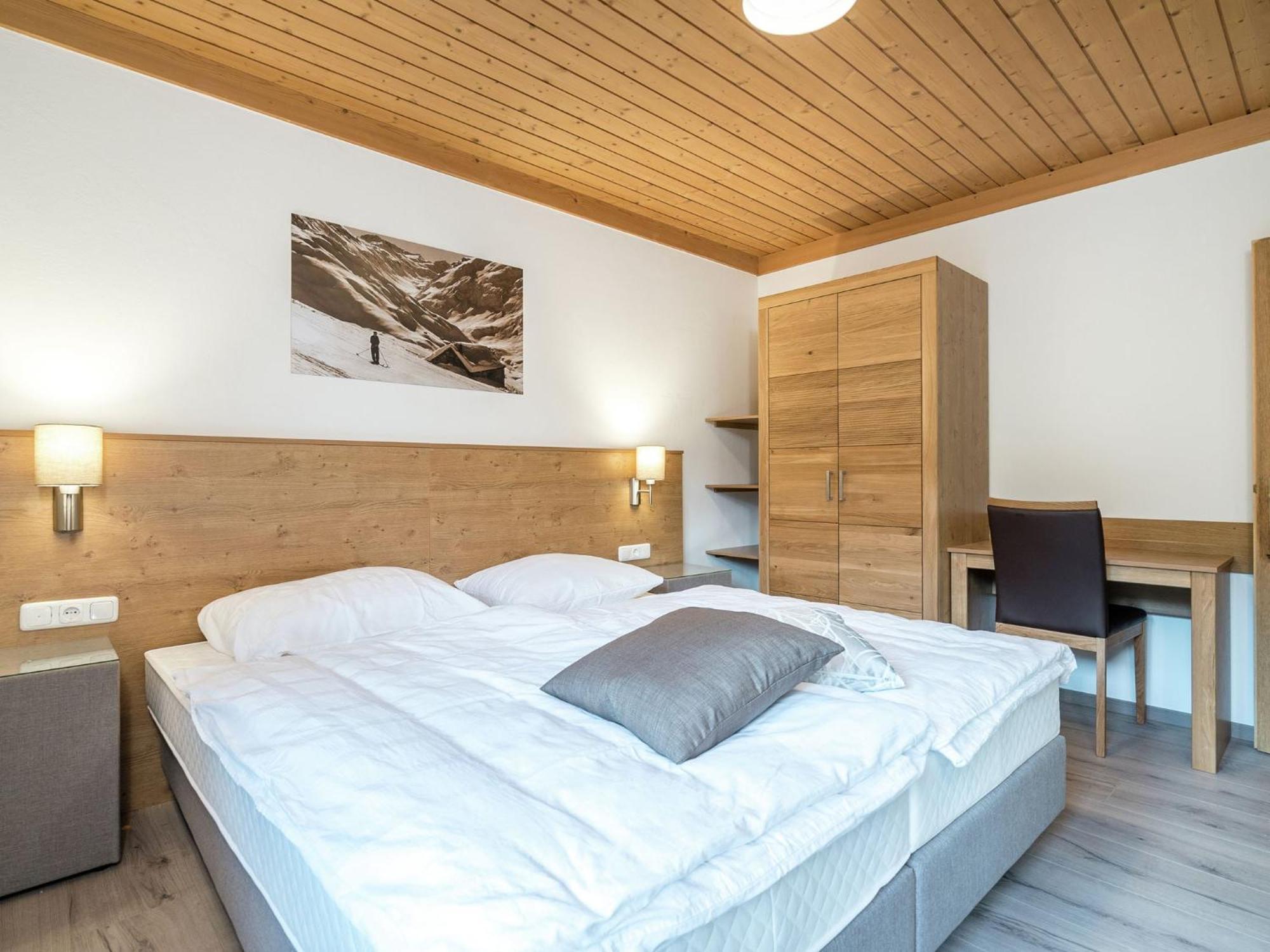 Chalet In Koenigsleiten Near Ski Area With Sauna Кьонигслайтен Екстериор снимка