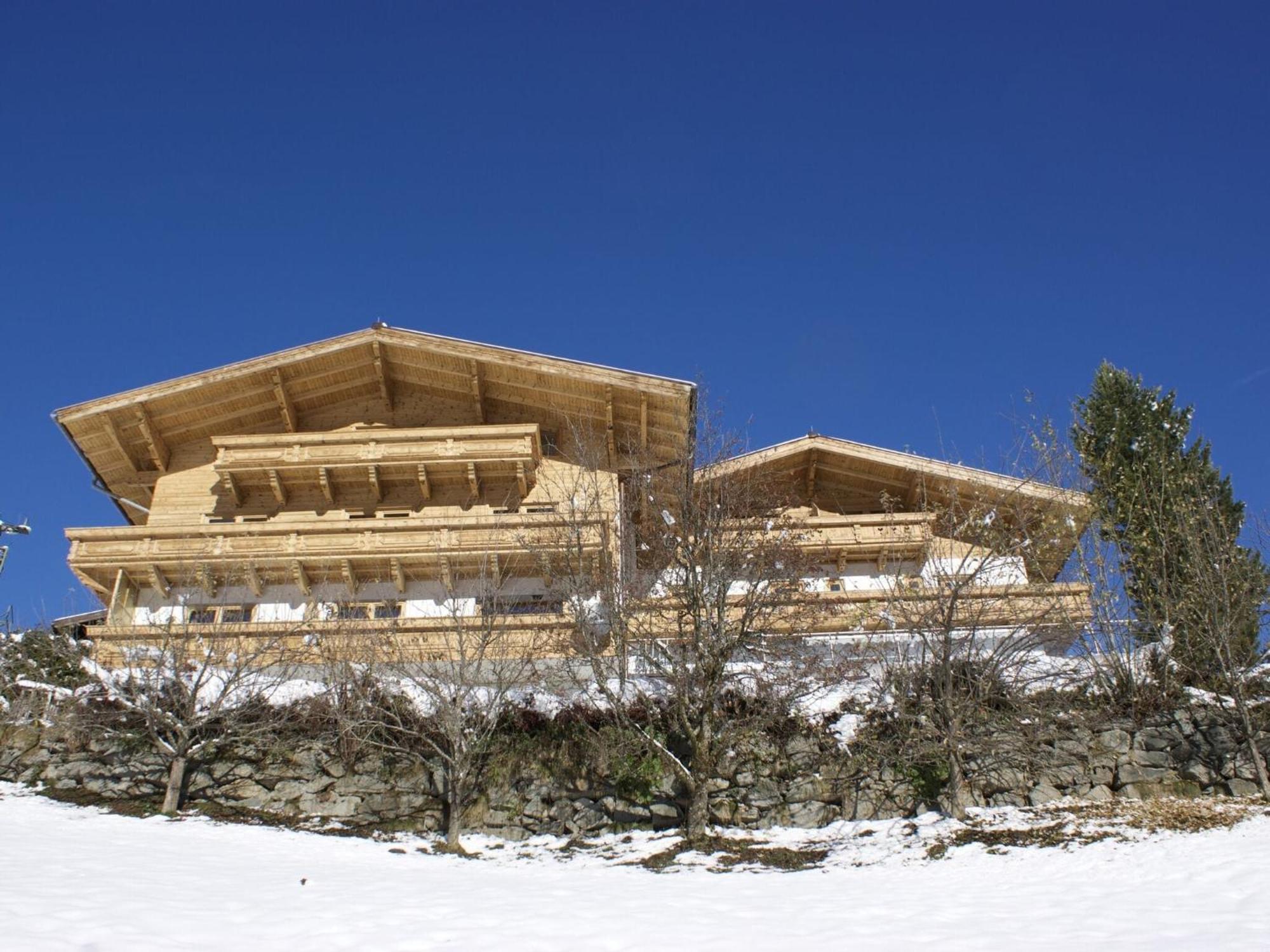 Chalet In Koenigsleiten Near Ski Area With Sauna Кьонигслайтен Екстериор снимка